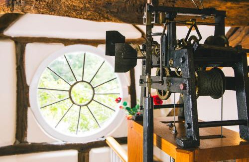 Putley Hotel | Old Rectory House, Redditch