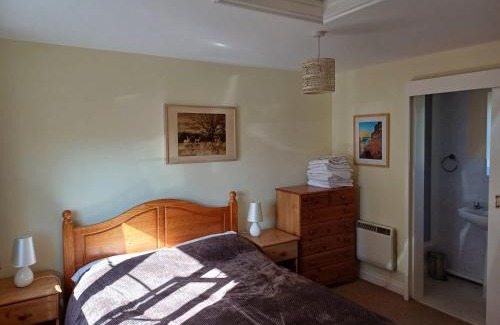 Toller Porcorum House | Old School Cottage