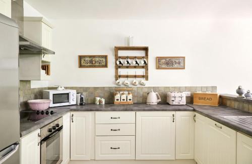 Monaghan House | Old Stable Mews Castle Leslie