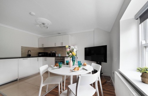 Bunhill Apartment | Old Street Apartment by MoreThanStays | 3rd Floor