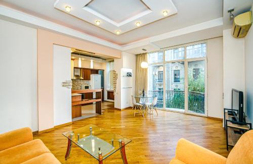 Baku Old Town Apartment | Old Town Apartment by Baku Housing