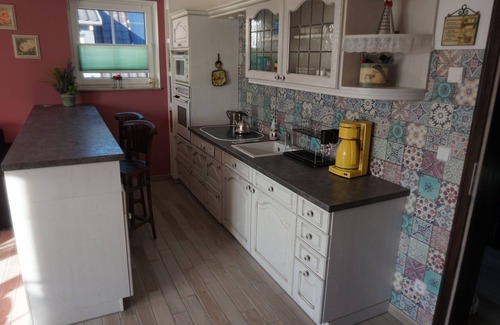Rathenow House | Old Town Island vacation apartment with kayak rental