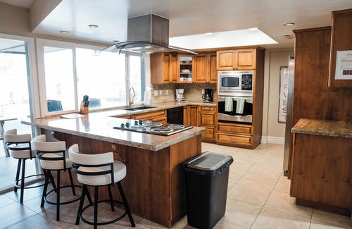 Park Scottsdale Nine House | Old Town Scottsdale 8-bedroom 4 bath SEPT & OCT 2-night SPECIAL !