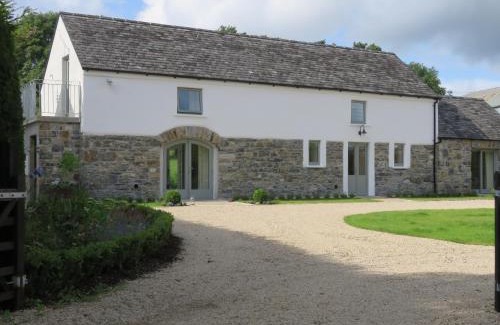 Woodford House | Old Village Barn