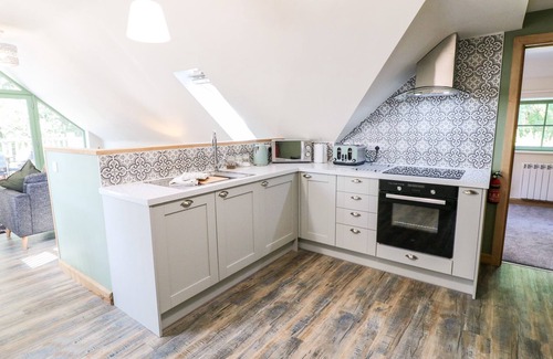 Lincoln Cottage | Old Wood Coach House