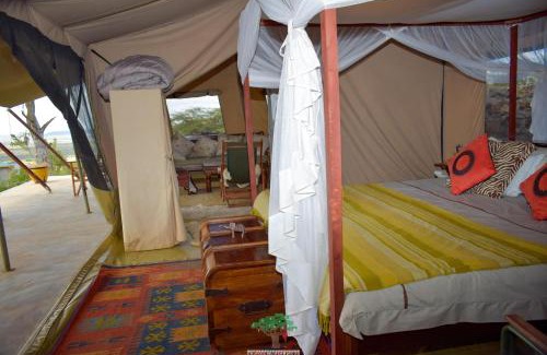 Maasai Mara Cabin | Oldarpoi Wageni Camp