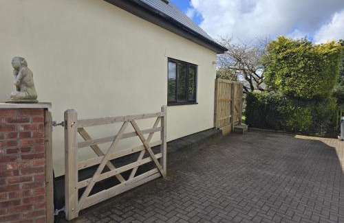 Cinderford Apartment | Ole Butt Cottage