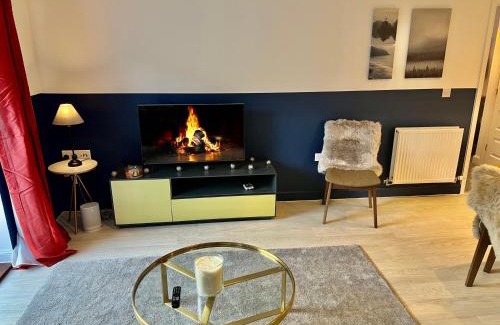 Trumpington Apartment | Olea Tree House