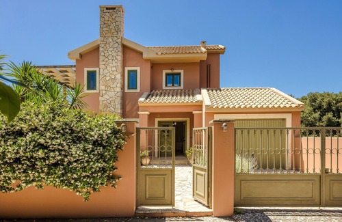 Sarlata Villa | Oleanna Villas - Villa Elena nBeautiful Secluded Villan