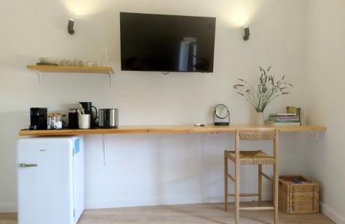 Petaleia House | Olive Grove boutique studio