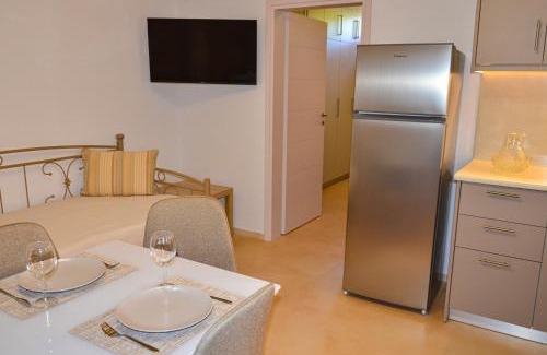 Aegina Town Apartment | Olive House