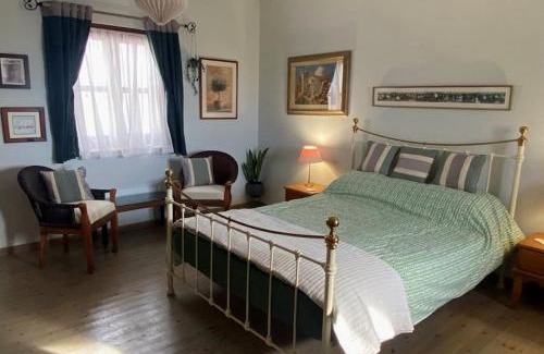 Anogyra House | Olive Tree House