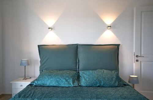 Alonissos Villa | Olive Tree House