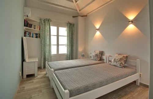 Alonissos Villa | Olive Tree House