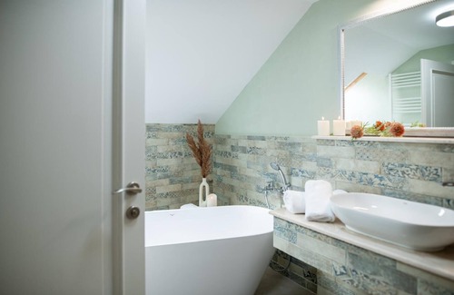 Lazaret Hotel | Olivia 9teen Hotel Boutique