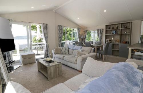 Wemyss Bay House | Olivia's Haven