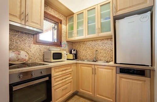 Plaka Cottage | OLONDI: Spacy 1 Studio Plaka Beach Cottage
