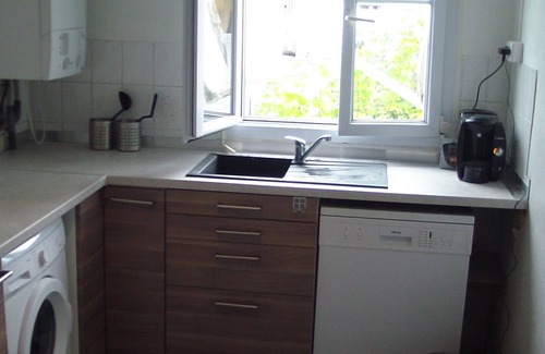 Oloron-Sainte-Marie Apartment | Oloron ST Marie APT 90m2 Wifi Parking Cheque Vacance