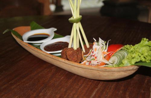 Solo City Centre Hotel | Omah Sinten Heritage Hotel & Resto