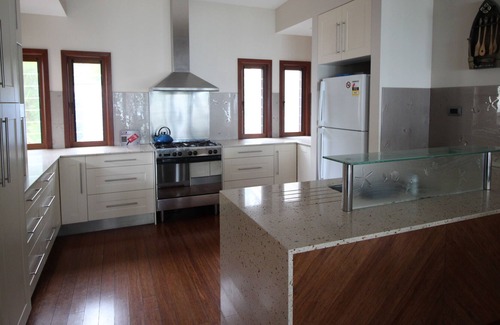 Brisbane Waterfront House | Omaroo @ Cowan Cowan beach front