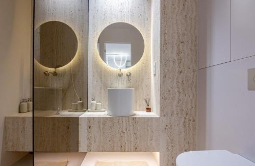 Olsztyn Apartment | Omega Lake Prestige # 5 Private Pool & Jacuzzi & Sauna & Gym & Lake Access