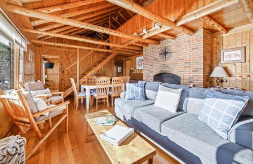 Omena House | Omena Point Paradise Waterfront Sunrise