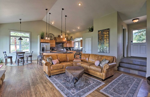 Conifer House | On-Site Hiking Access: Mtn-View Conifer Cabin
