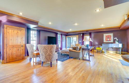 Kingsport House | On-Site Hiking Bays View Lodge in Kingsport!