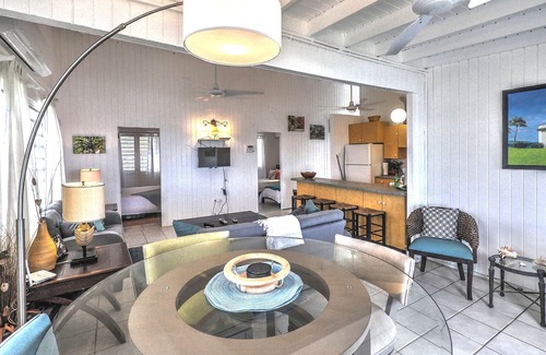 Bravos de Boston House | On the beach, a private pool, a house all to yourself.