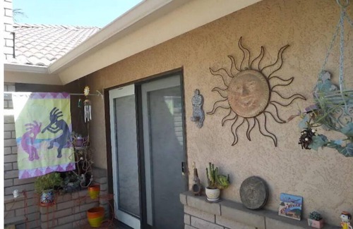 Visalia House | One Bdrm, private bathroom, kitchenette, laundry facilities & gated patio.