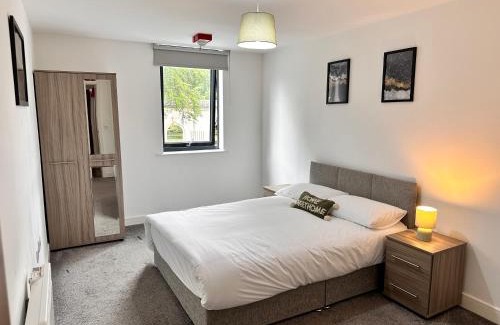 The Westside Apartment | One-bed Luxury Apartment B11SA by LiveComfortably