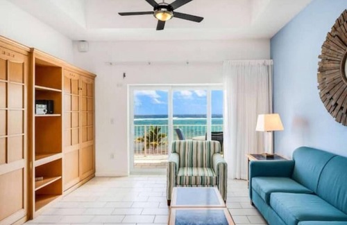 East End Hotel | One Bed Room Condo at Wyndham Reef Resorts