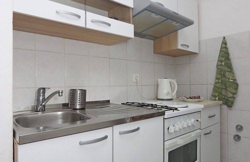 Brsec Apartment | One bedroom apartment with terrace Brseč, Opatija (A-7755-b)