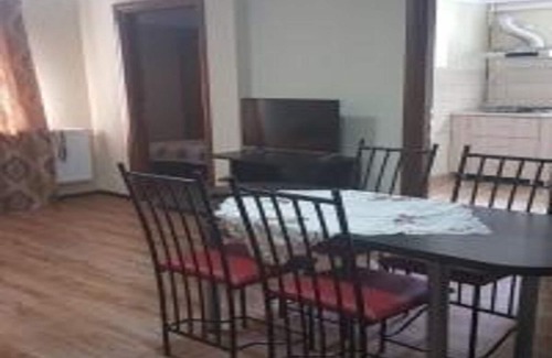 Curtea De Arges Apartment | ONE BEDROOM APARTMENT