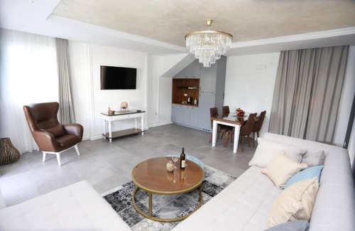 Bijela Apartment | One bedroom Apartment with Sea View and Terrace