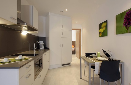 Les Corts Apartment | One-bedroom apartment for 2 adults in Les Corts