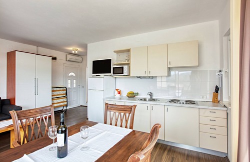 Podglavica Apartment | One bedroom apartment with balcony Stupin Čeline, Rogoznica (A-19462-a)