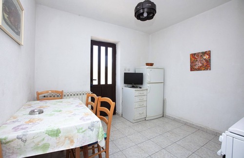 Podglavica Apartment | One bedroom apartment near beach Stupin Čeline, Rogoznica (A-21043-b)
