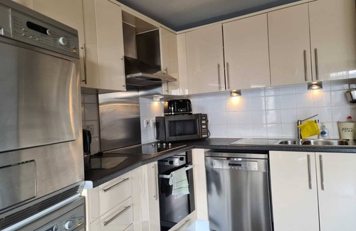 South Bank Apartment | One Bedroom Apartment