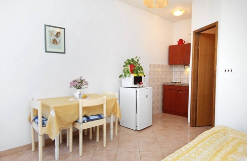 Privlaka Apartment | One bedroom apartment with terrace Privlaka, Zadar (A-667-b)