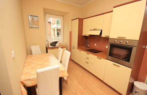 Ika Apartment | One bedroom apartment near beach Ika, Opatija (A-3426-a)