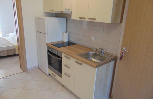Sucuraj Apartment | One bedroom apartment with balcony Sućuraj, Hvar (A-11228-a)