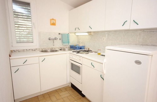 Zavala Apartment | One bedroom apartment with terrace and sea view Zavala, Hvar (A-8912-a)