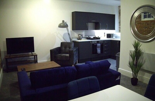 Hull Old Town Apartment | One Bedroom Apt - Old Embassy