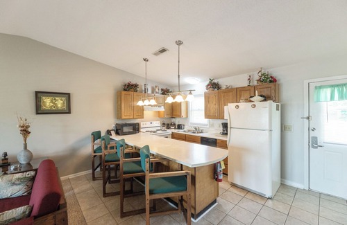 Grand Rivers Condo | One Bedroom Harbor View Condo