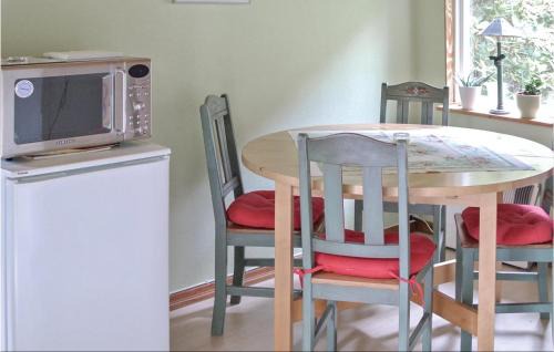 Tomelilla Municipality House | One-Bedroom Holiday Home In Tomelilla