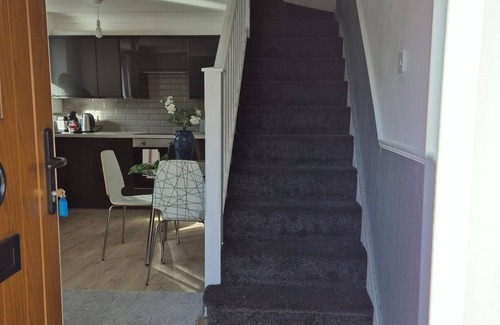 Stoke Mandeville House | One Bedroom House