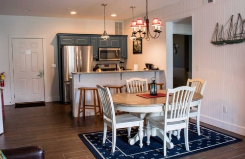 Branson Resort | One Bedroom Lakeside, Luxury Condo, Branson, Missouri 3331061