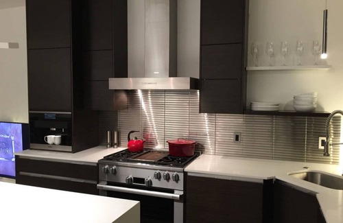 Stanton Park Apartment | One Bedroom Penthouse