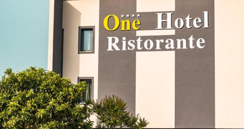 Dalmine Hotel | One Hotel & Restaurant